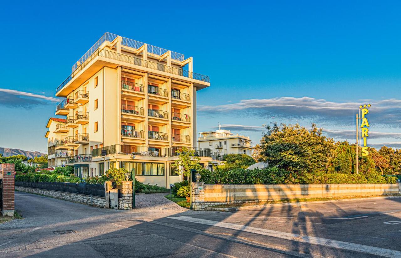 Hotel Paris Лидо-ди-Камайоре Экстерьер фото
